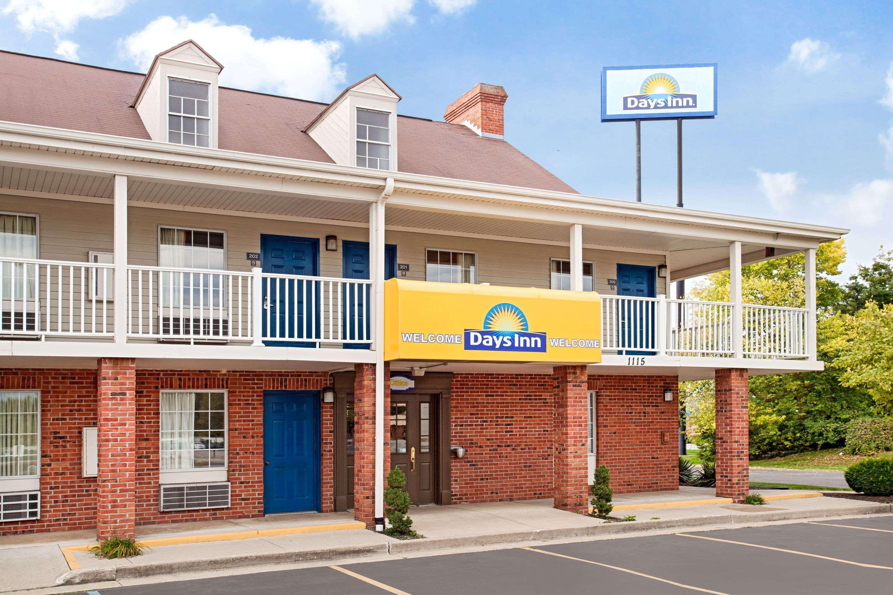 Days Inn By Wyndham Auburn Kültér fotó